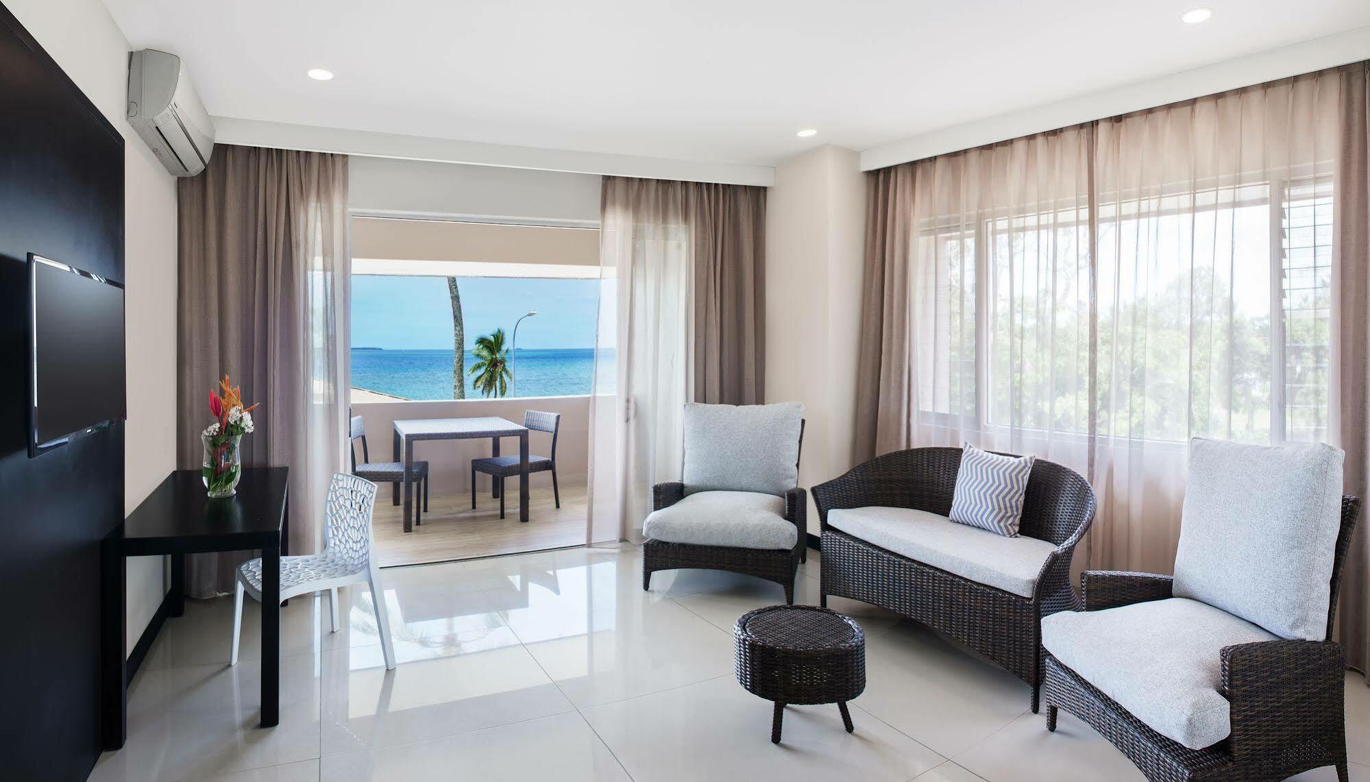 Tanoa International Dateline Hotel Nuku'alofa Ngoại thất bức ảnh